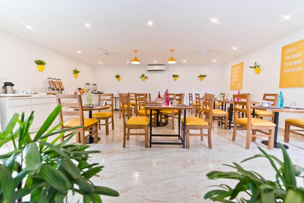 Hotel X By Bloom I Hebbal Manyata Park à Bangalore Extérieur photo